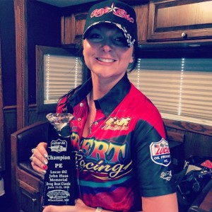 Shelby Ebert, Pro Drag Boat Racer